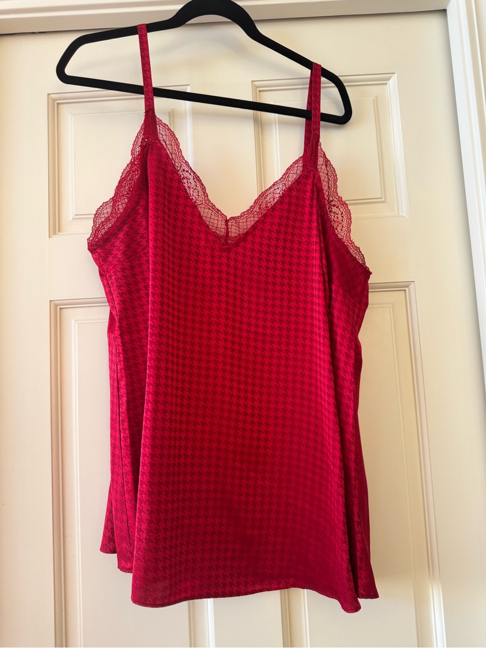 torrid Red Lace-Trim Houndstooth Camisole